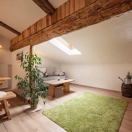 Stockhof Apartment *